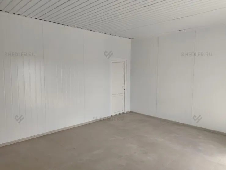 Модульное здание из 12 блок-контейнеров в деревне Пятница, Московская область внутренняя отделка