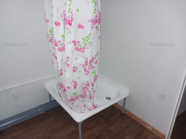 Проходная Shedler из блок-контейнера из СП Москва, Красногвардейский проезд с душевой