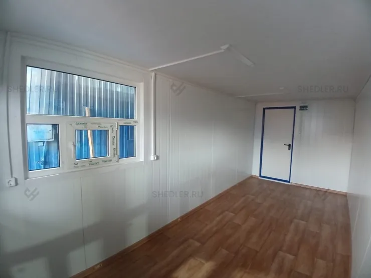 Блок контейнер БК-00СП Шедлер с тремя окнами в Тверской области внутри