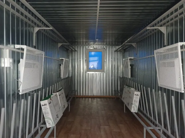 Внутреннее оснащение блок модуля