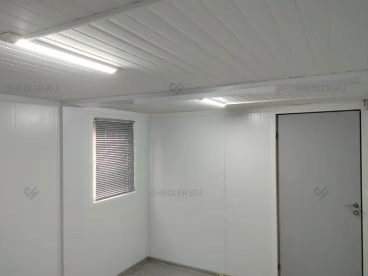 Модульное здание Шедлер на основе БКСП-00 из сэндвич-панелей в селе Лайково, Московская область внутри